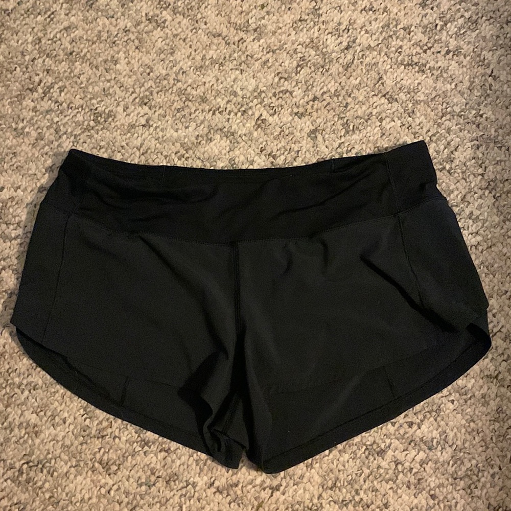 Lululemon black speed up shorts 2.5 inseam